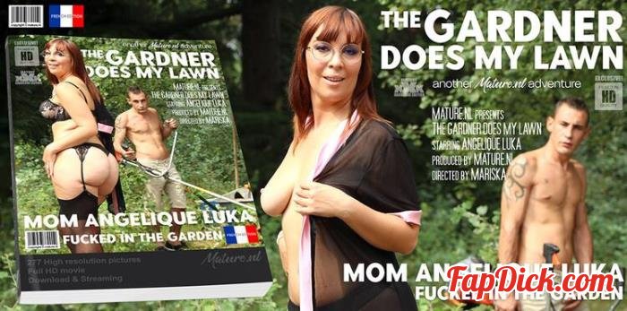 Mature.nl - Angelique Luka (EU) (31) - This gardner gets to plow the lawn from a hot mom in the garden [FullHD 1080p]