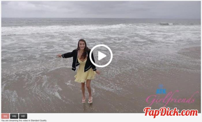 Summer Renee - Malibu 1/3 - 1794 Scene #1 [FullHD 1080p]