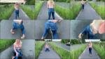 SteffiBlond - Auf der Stra?e Eingenasst und Angepisst - die fahrenden Autos intere... [FullHD 1080P]  (MyDirtyHobby)