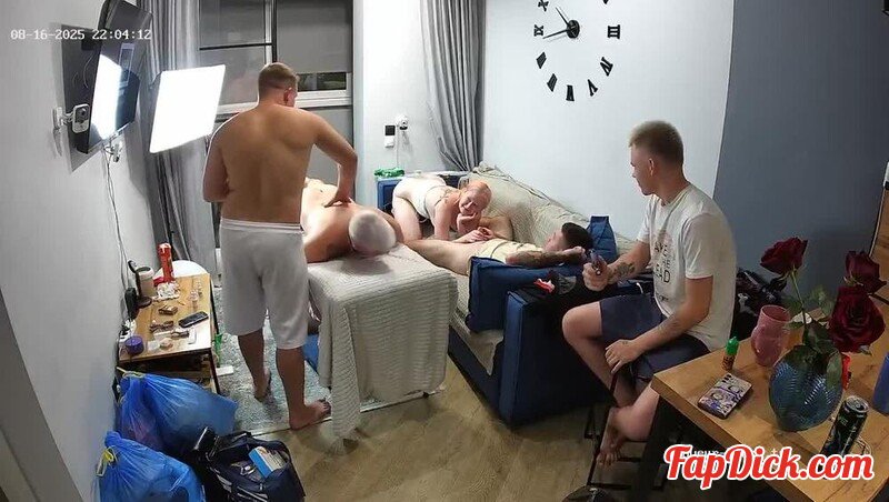 Voyeur-House - Radu Getting Massage From Aleks And Blowjob From Rosy 22.08.2025 Cam 2 [HD 720P]