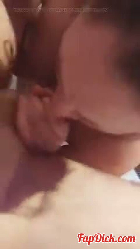 Saskialove87 - Ich blase zum ersten Mal vollstandig leer und spiele mit seinem Spe... [SD 240P]  (MyDirtyHobby)