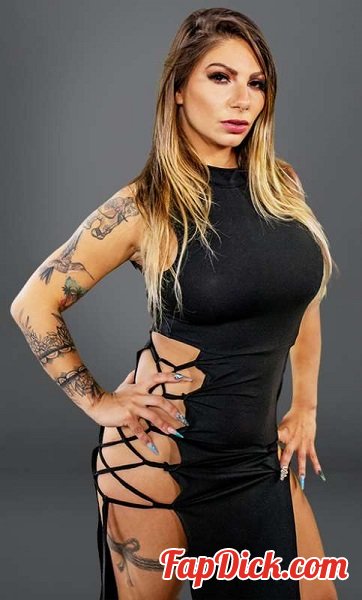 Lily Veroni - Lily Veroni porn box [HD 720p]