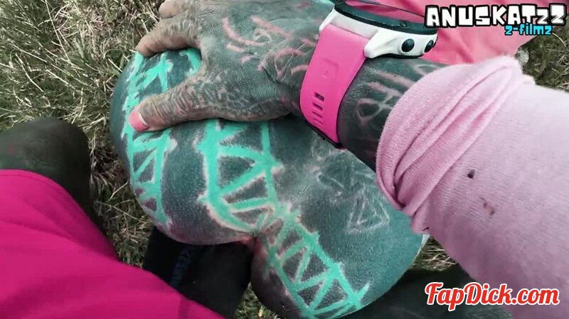 Anuskatz - Outdoor leidenschaftlicher fick und gesichtsbesamung [HD 720P]  (MyDirtyHobby)
