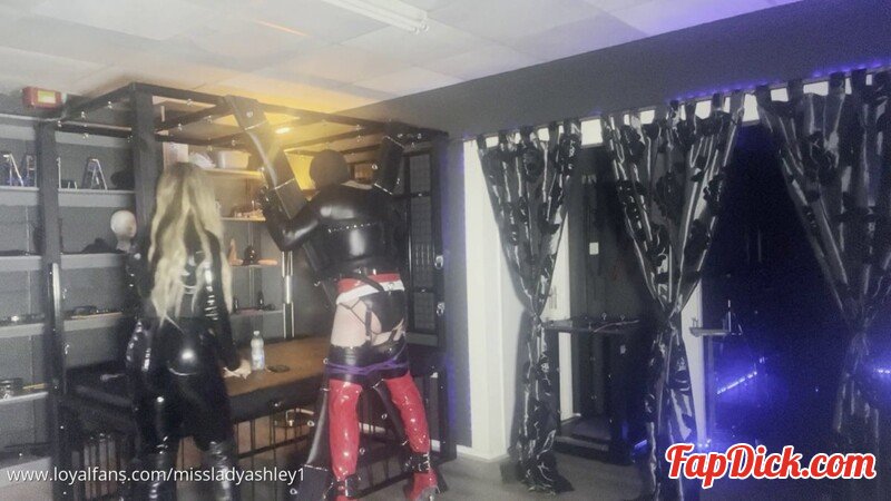 Mla Aka Miss Lady Ashley - Mistress Does Love To Use Her Implements [FullHD 1920P]  