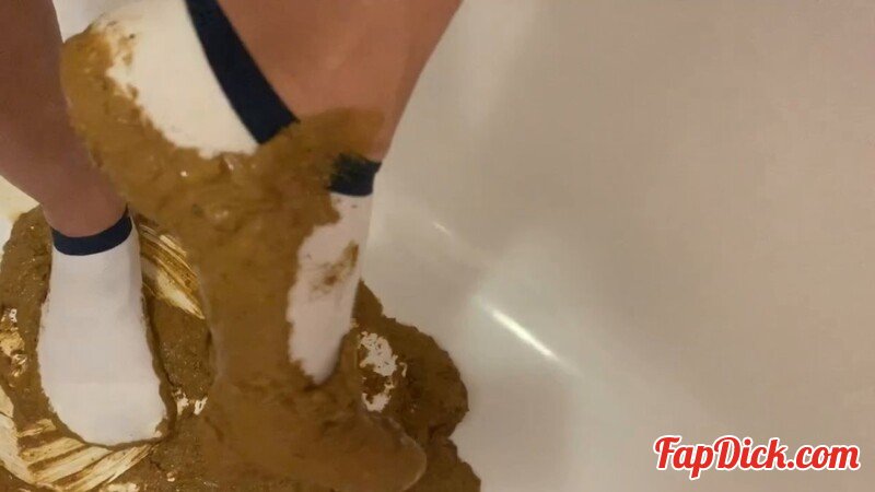 Lily – loose stools [HD 1280P]  