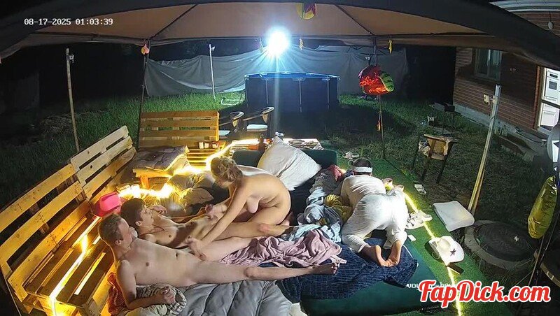 Voyeur-Houser - Jaxonswera And Minhal Threesome 30.08.2025 [HD 720P]  