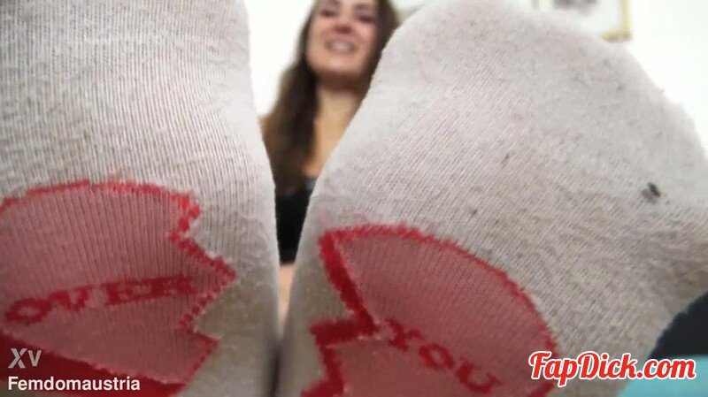 cruel_reell - Riech meine stinkenden Socken, du Fu?riecher [FullHD 1080P]  (MyDirtyHobby)
