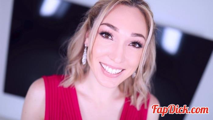 Lily LaBeau - Lily LaBeau (aka Arryn) Returns to Amateur Allure to Open Her Pussy and Mouth For a Cock Full of Cum [FullHD 1080p]