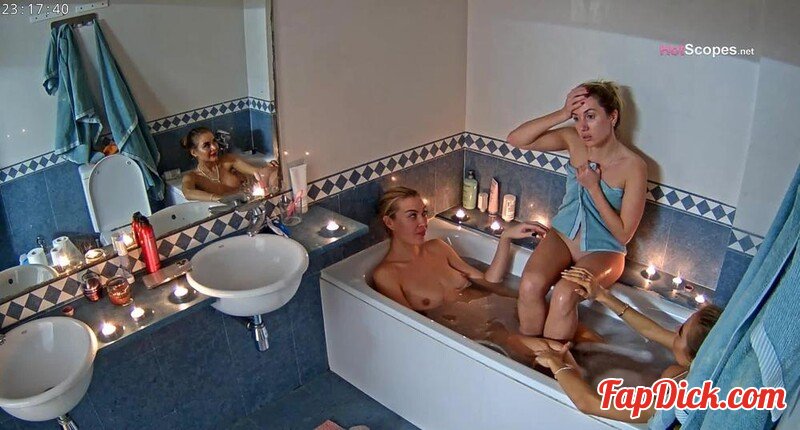 Reallifecam - Radislava And Two Guest Girl Have Hot Lesbian Bath 04.09.2025 [FullHD 1012P]  