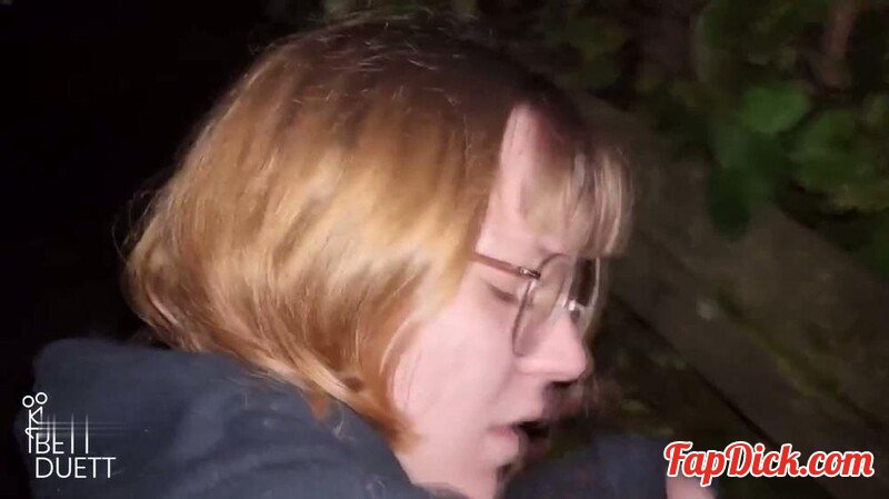 BettDuett - Drau?en im Dunkeln doppelt abgespritzt [FullHD 1080P]  (MyDirtyHobby)