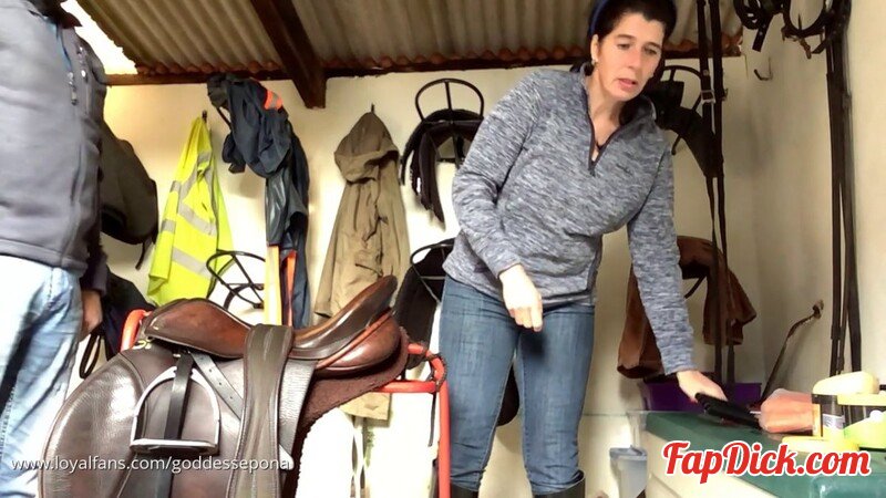 Goddess Epona - Sub Is Late Taking Goddess Shopping [HD 1280P]  