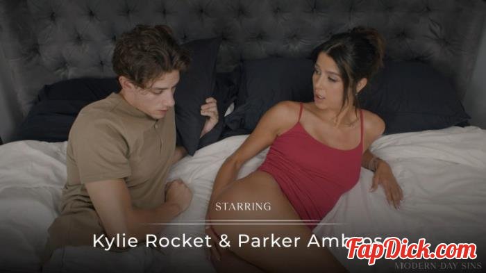 Kylie Rocket - One Bed, Two In-Laws [UltraHD 4K 2160p]