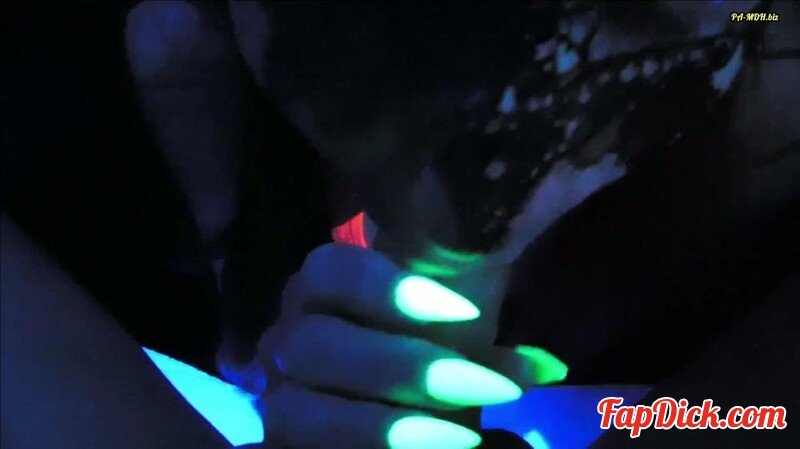 red_strawberry08 - Nahaufnahme Blasen [FullHD 1080P]  (MyDirtyHobby)