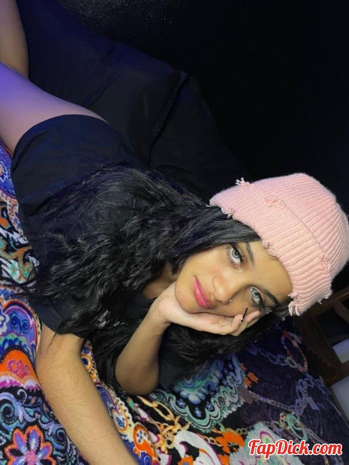 Kristalinavera, shydoll777 - Deepthroat Queen tantalizes with a succulent blowjob in return for an OnlyFans shoutout - Blowjob [FullHD 1080p]