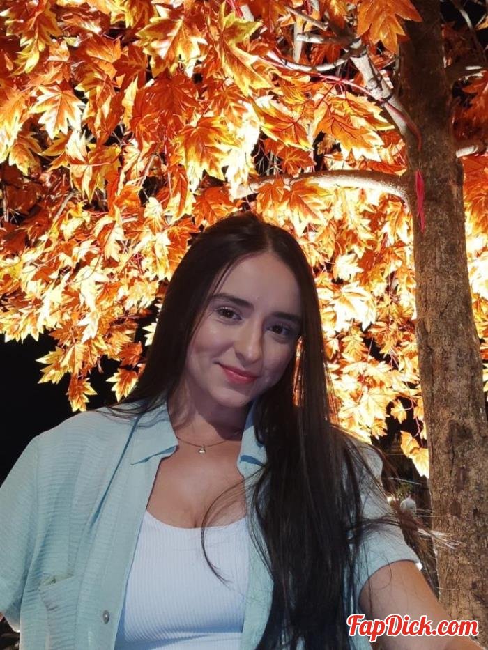 Lughost - Beautiful white girl falls in love with my cock and fucks me deliciously - Blowjob [HD 720p]